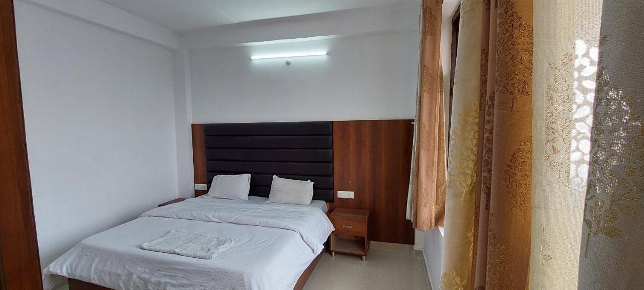 Peaceful Retreat Home Stay, Dalhousie Exteriör bild